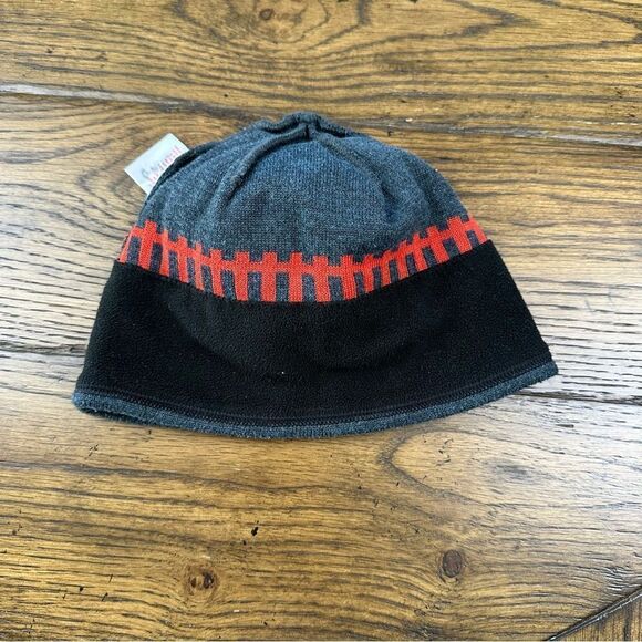 Patagonia Gray and Red Beanie Winter Hat - Picture 3 of 3